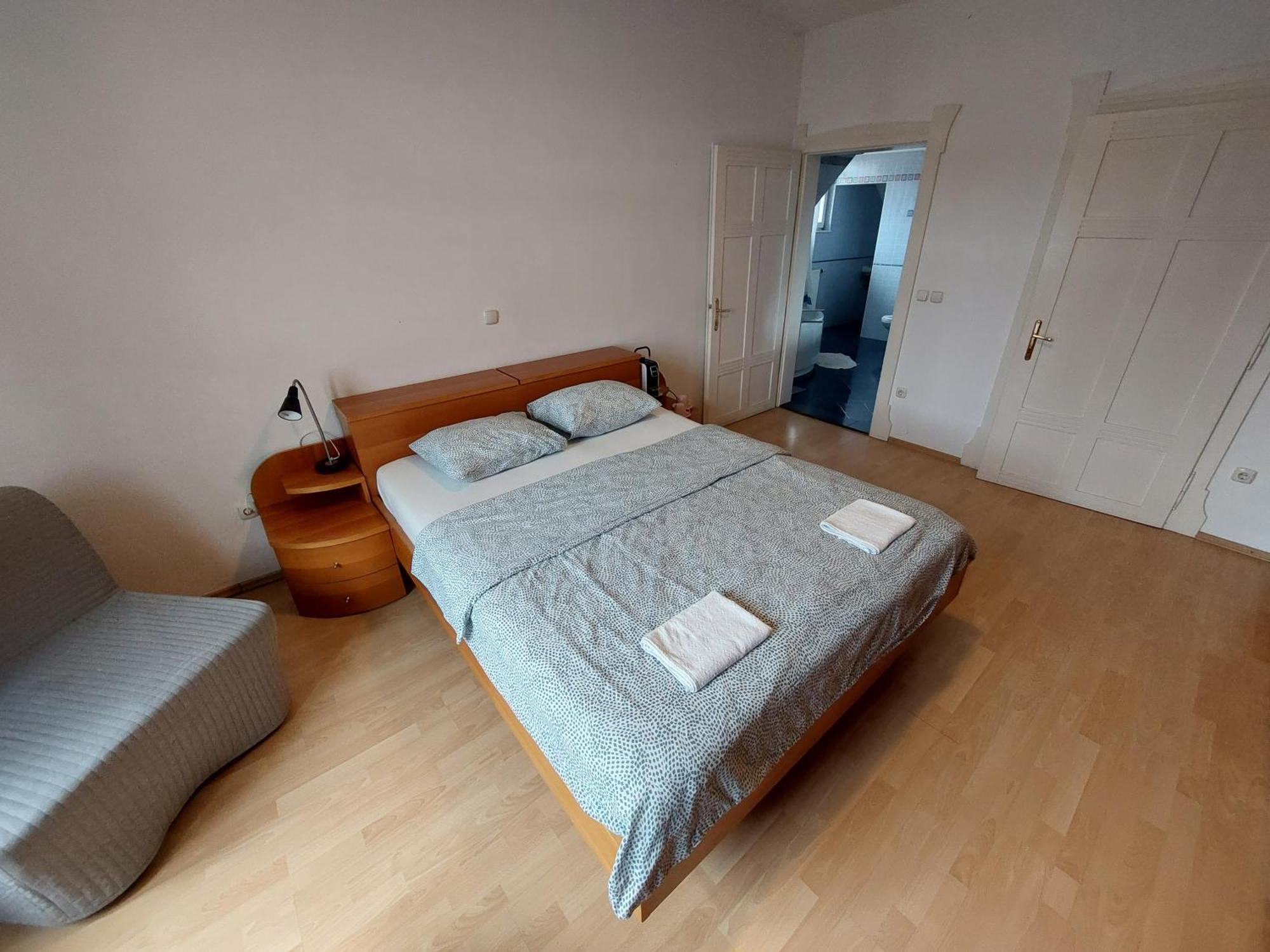 R24, Rose House Hotel Ljubljana Luaran gambar
